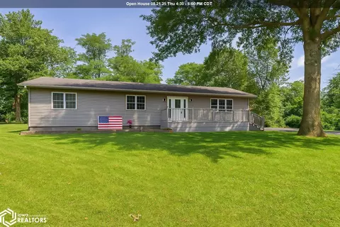 2604 Meadowdale St, Ottumwa, IA 52501