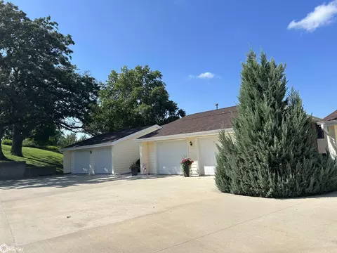 204 E 22nd St #7, Atlantic, IA 50022 photo 2