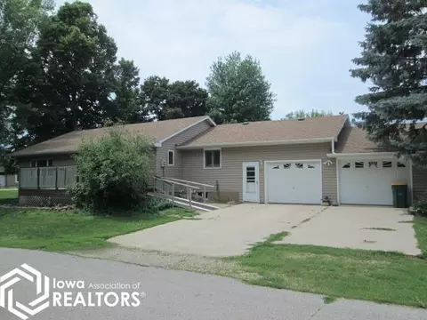 421 E Jerusalem St, Klemme, IA 50449