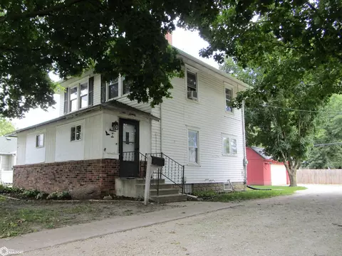 1406 River St, Iowa Falls, IA 50126