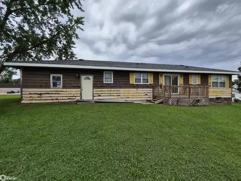 707 N Barnes St, What Cheer, IA 50268