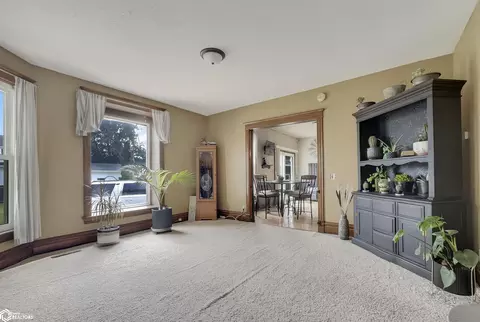 Living - 409 5th St SW, Hampton, IA 50441 photo 2 of 3