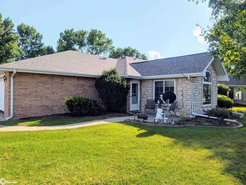 1703 Linden Dr # -B, Fairfield, IA 52556