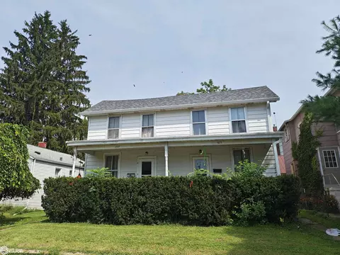 305 Avenue E, Fort Madison, IA 52627