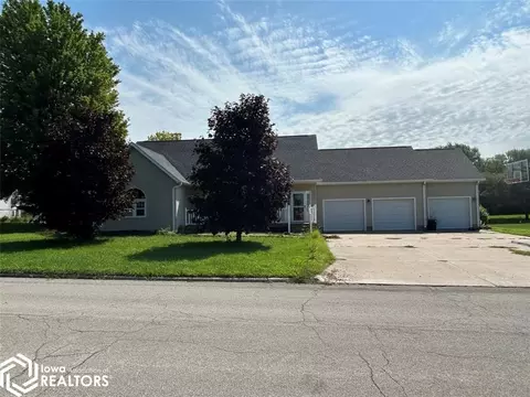 610 S Mulberry St, New Sharon, IA 50207
