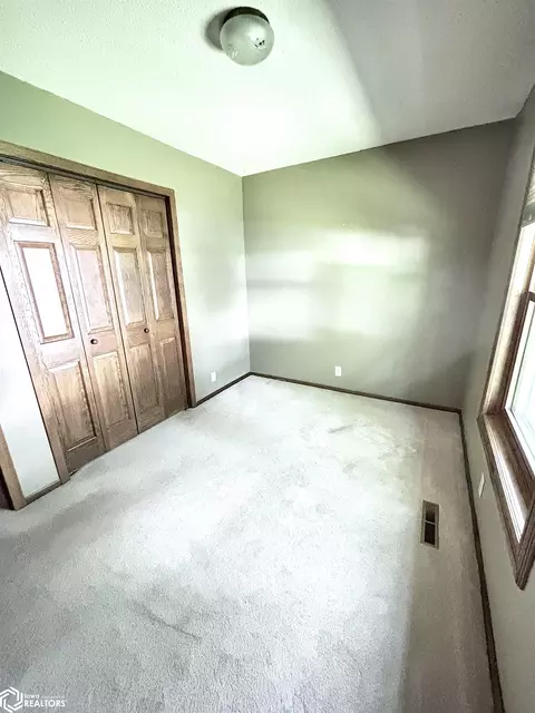 Bedroom - 509 E Walnut St, Conrad, IA 50621 photo 2 of 4