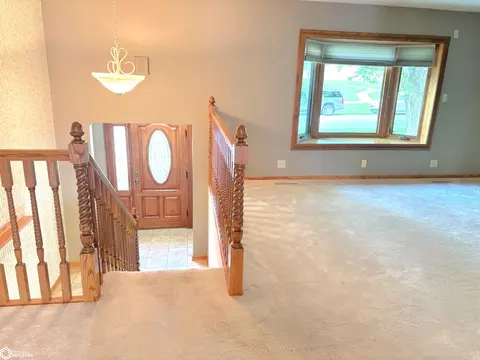 Living - 509 E Walnut St, Conrad, IA 50621 photo 1 of 3