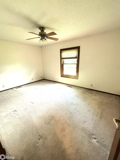 Bedroom - 509 E Walnut St, Conrad, IA 50621 photo 1 of 4