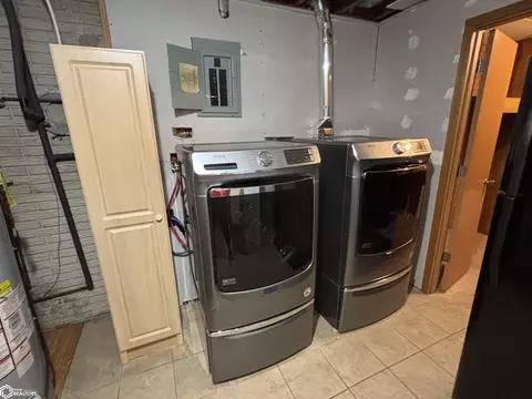 Other - 509 E Walnut St, Conrad, IA 50621 photo 8 of 11