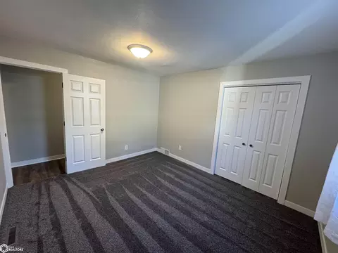 Bedroom - 501 E Fair St, Centerville, IA 52544 photo 5 of 11