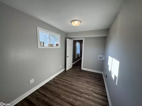 Bedroom - 501 E Fair St, Centerville, IA 52544 photo 1 of 11