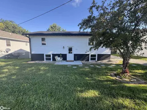 501 E Fair St, Centerville, IA 52544