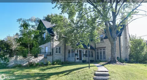805 Jerome St, Marshalltown, IA 50158