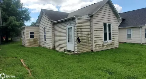 2706 Avenue N, Fort Madison, IA 52627
