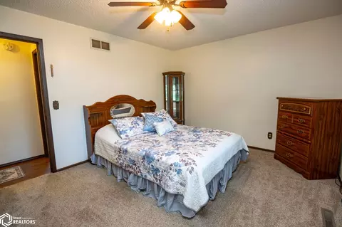 Bedroom - 206 Selma St, Eldon, IA 52554 photo 2 of 6