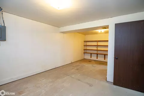 Other - 206 Selma St, Eldon, IA 52554 photo 7 of 12