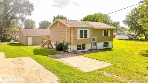 Other - 206 Selma St, Eldon, IA 52554 photo 3 of 12