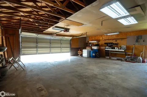 Other - 206 Selma St, Eldon, IA 52554 photo 11 of 12