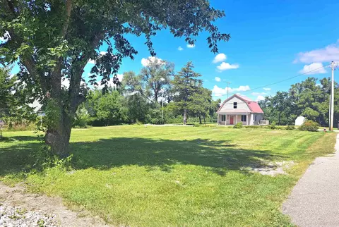 32 9th Ave W, Albia, IA 52531