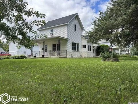608 1st Ave N, Northwood, IA 50459