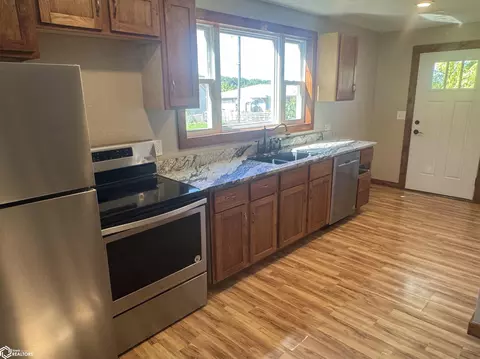 Kitchen - 1203 S Main St, Leon, IA 50144 photo 2 of 3