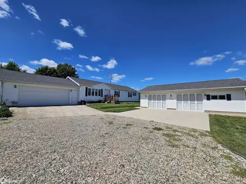 Exterior - 428 E 8th St, Glidden, IA 51443 photo 2 of 10