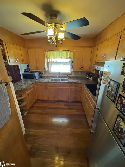 1007 N Maple St, Creston, IA 50801 photo 10