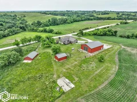 15458 135th St, Grand River, IA 50108
