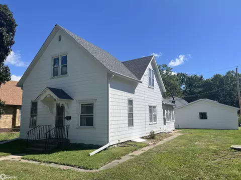 526 S Plane St S, Burlington, IA 52601
