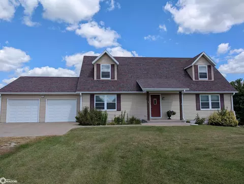 1764 Highway T38 N #N-80, Grinnell, IA 50112
