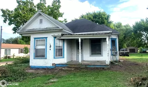 204 E Main St, Hillsboro, IA 52630