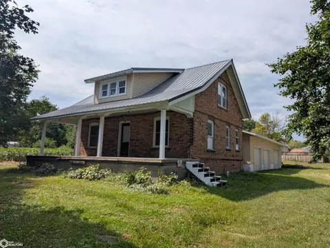 206 Oleson Ave, Bode, IA 50519