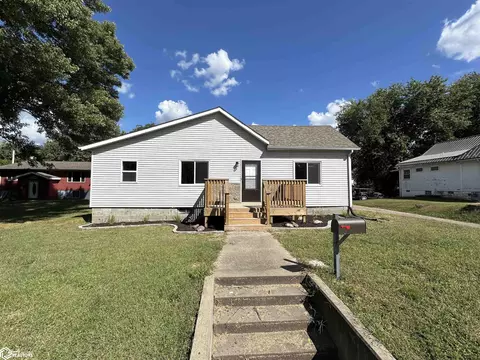 316 N Main St, Albia, IA 52531