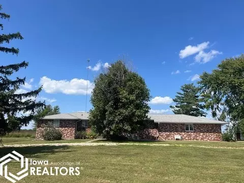 1847 Salem Rd, Salem, IA 52649