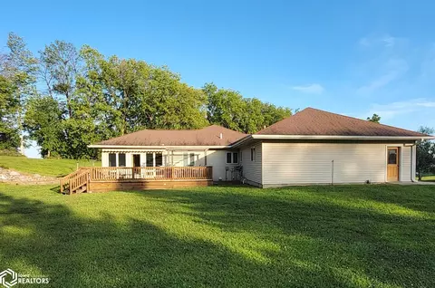 310 E Baker St, Avoca, IA 51521 photo 4