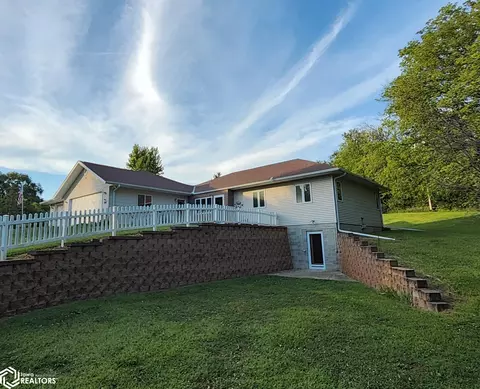 310 E Baker St, Avoca, IA 51521 photo 8