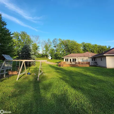 310 E Baker St, Avoca, IA 51521 photo 6