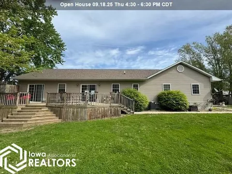 725 N E St, Albia, IA 52531