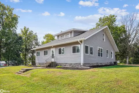 400 S 6th St, Montezuma, IA 50171