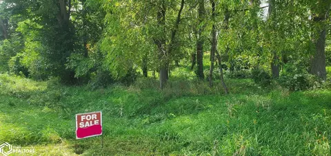 2050 S Taylor, Forest City, IA 50436