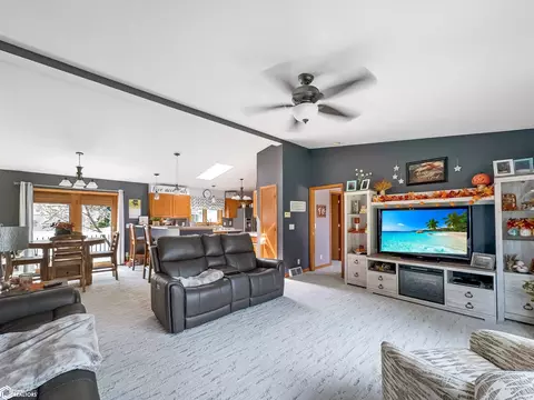 220 12th Ave NW, Hampton, IA 50441 photo 12