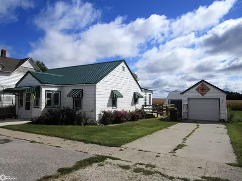 306 East St, Buckeye, IA 50006