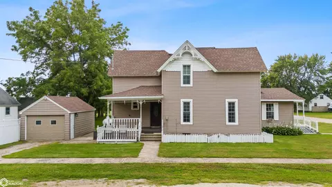 301 5th St S, Swaledale, IA 50477