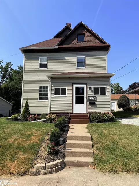 1109 N 2nd St, Oskaloosa, IA 52577