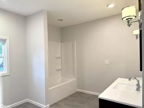 103 S Spearman St, Mount Union, IA 52644 photo 13