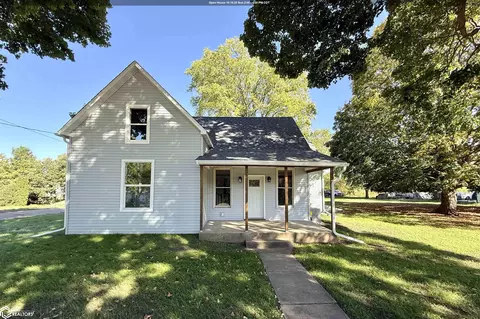 103 S Spearman St, Mount Union, IA 52644