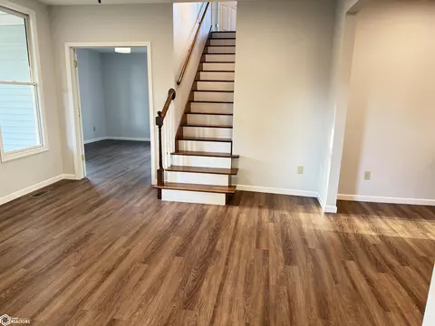 103 S Spearman St, Mount Union, IA 52644 photo 18