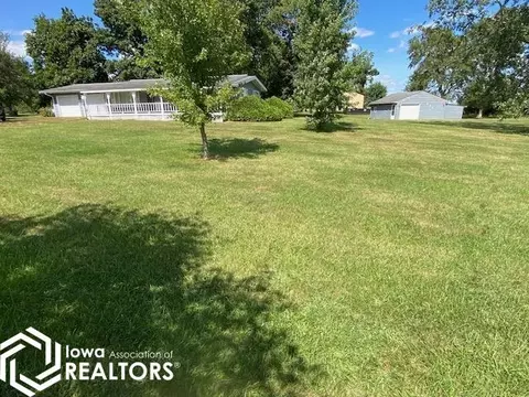 1129 Highway 34, Mount Pleasant, IA 52641