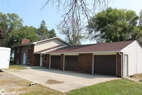 2150 260th St, Garner, IA 50438