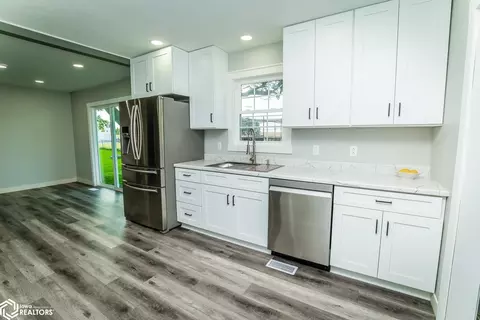 Kitchen - 738 Circle Dr, Conrad, IA 50621 photo 3 of 5